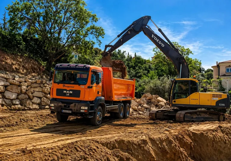 Camión dumper 3 ejes